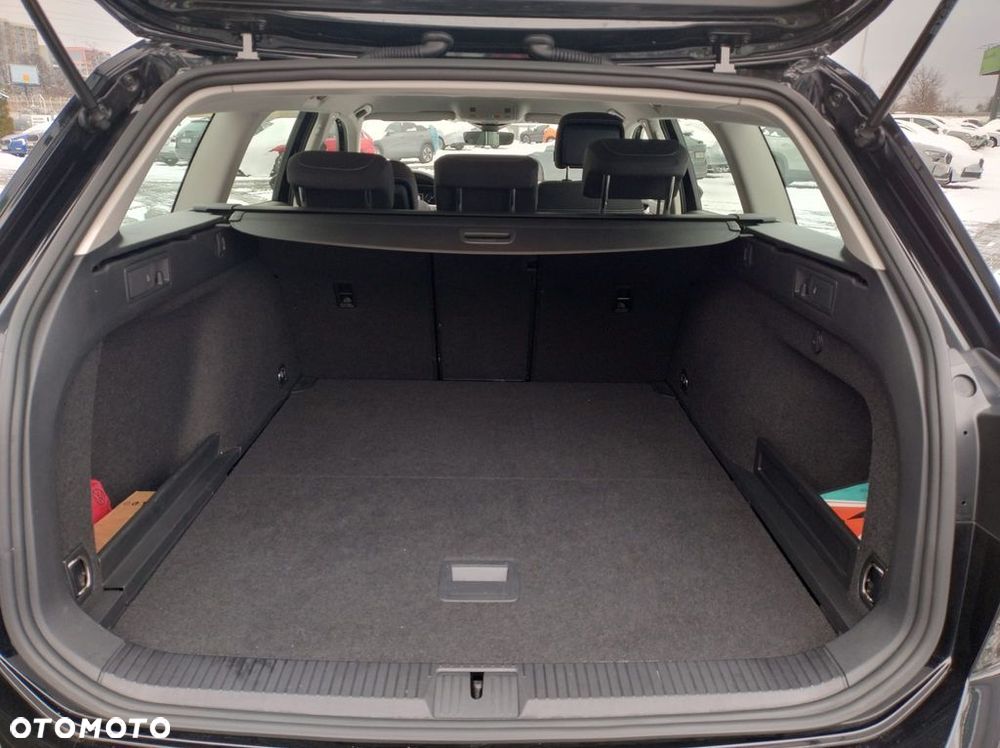 Volkswagen Passat 1.5 TSI EVO Business DSG - 35