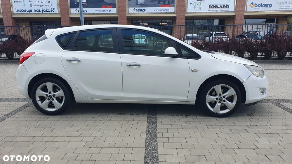 Opel Astra - 3