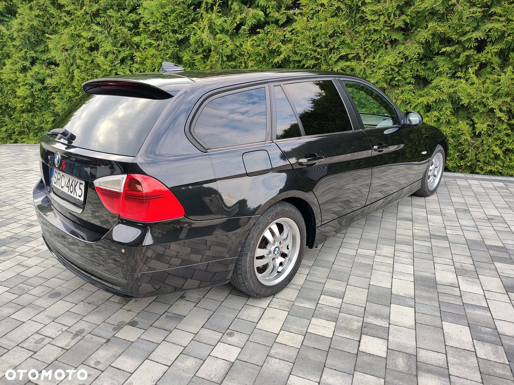 BMW Seria 3 320d - 9