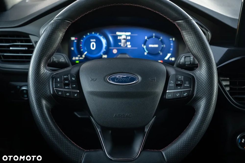 Ford Kuga - 27