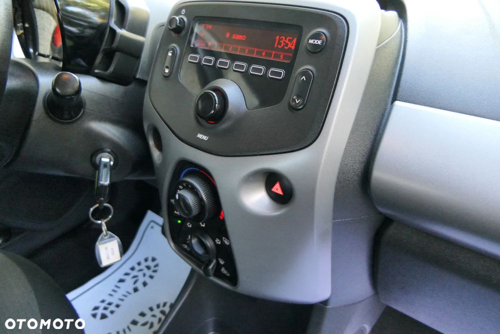 Toyota Aygo 1.0 VVT-i Color Edition - 25