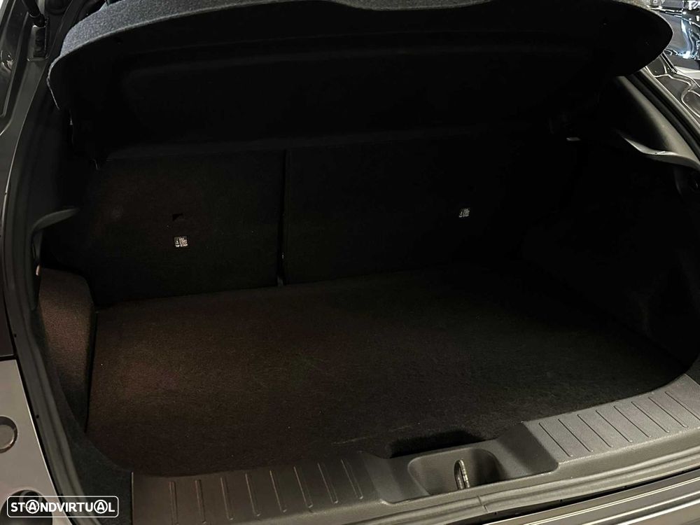 Nissan Juke 1.0 DIG-T N-Connecta NAV. DCT - 21