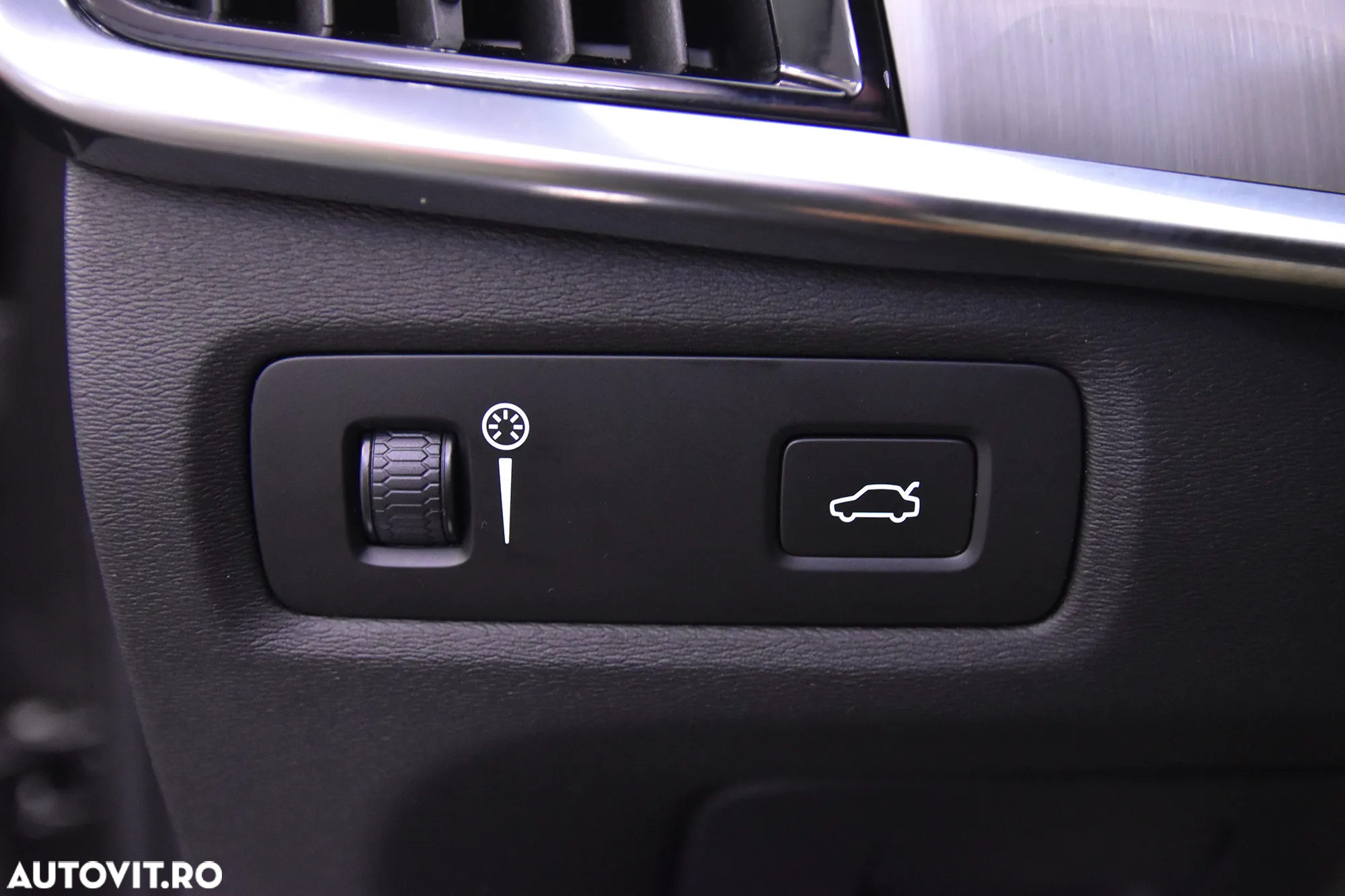 Volvo S90 - 15