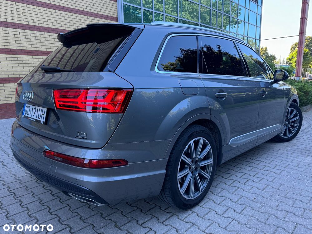 Audi Q7 - 13