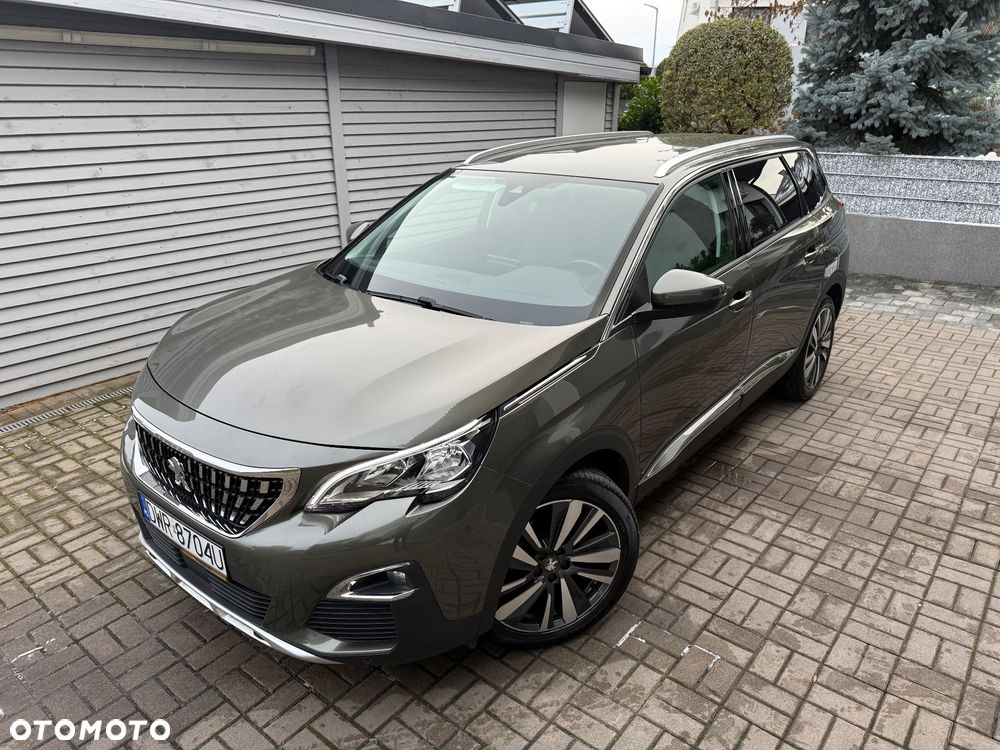 Peugeot 5008 - 9