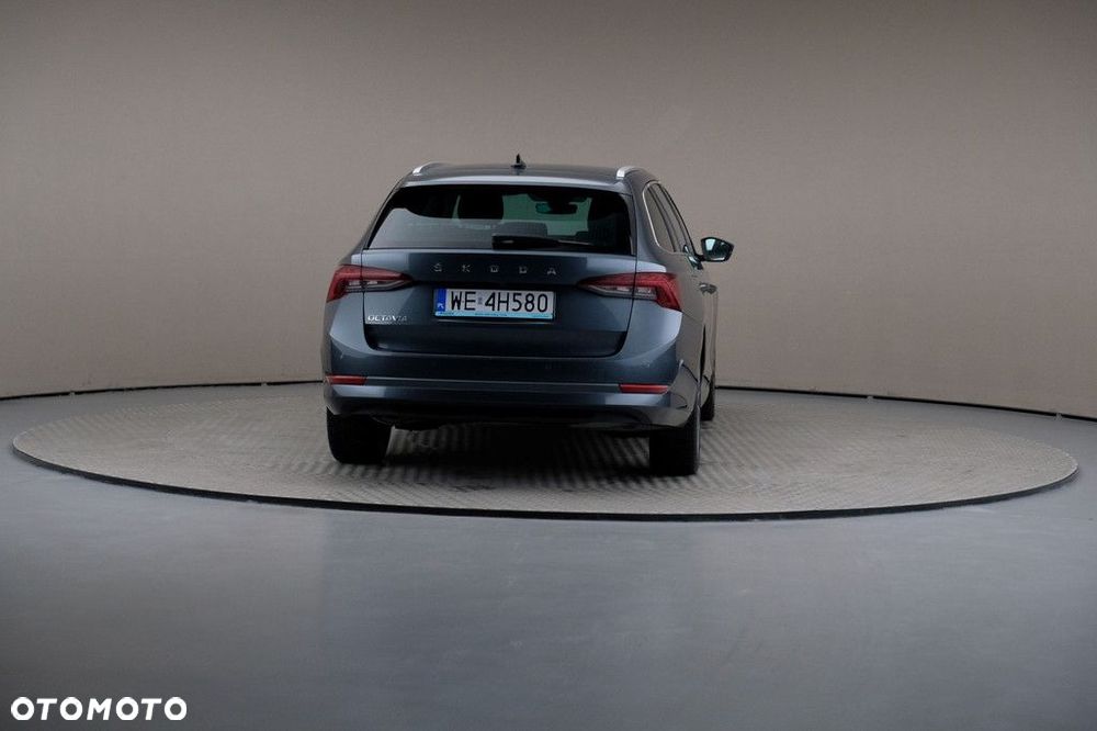 Skoda Octavia 2.0 TDI Style DSG - 5