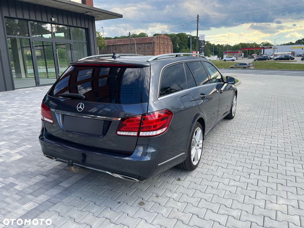 Mercedes-Benz Klasa E 200 BlueTEC 7G-TRONIC Avantgarde - 3