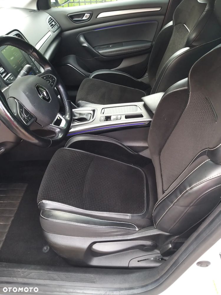 Renault Megane 1.5 dCi Intens EDC - 9