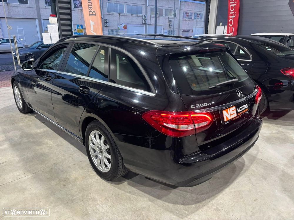 Mercedes-Benz C 200 - 6