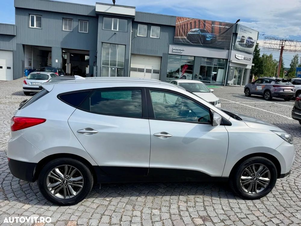 Hyundai ix35 2.0 CRDI 4WD Automatik Style - 26