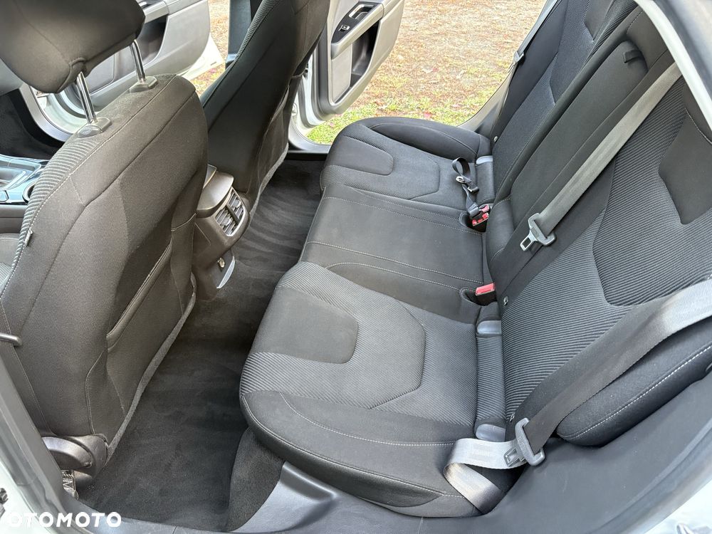 Ford Mondeo - 7