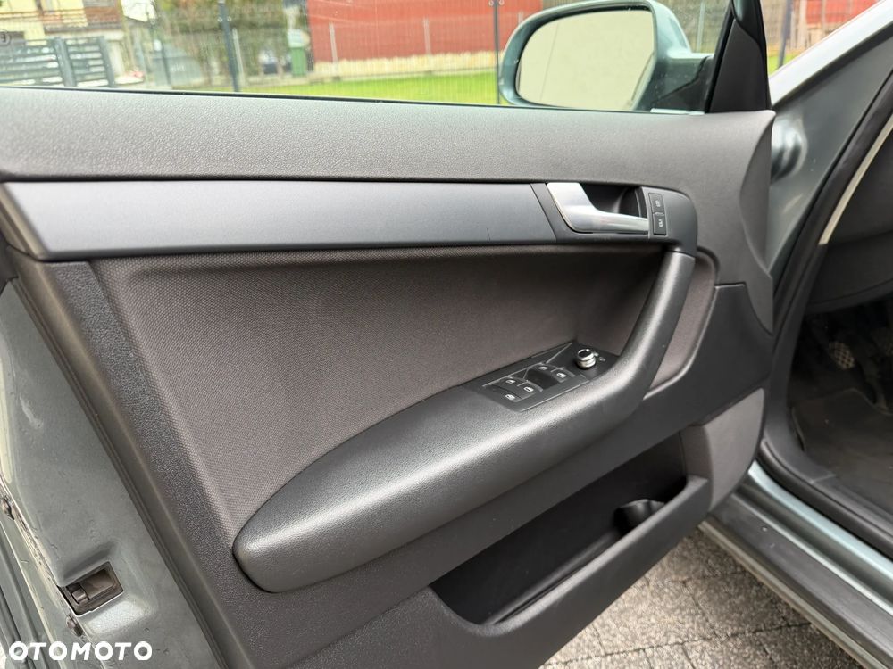 Audi A3 Sportback 1.6 TDI Ambiente - 10