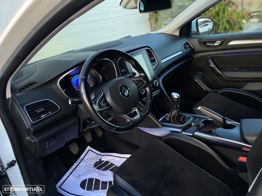 Renault Mégane Sport Tourer 1.5 dCi Dynamique S SS - 12