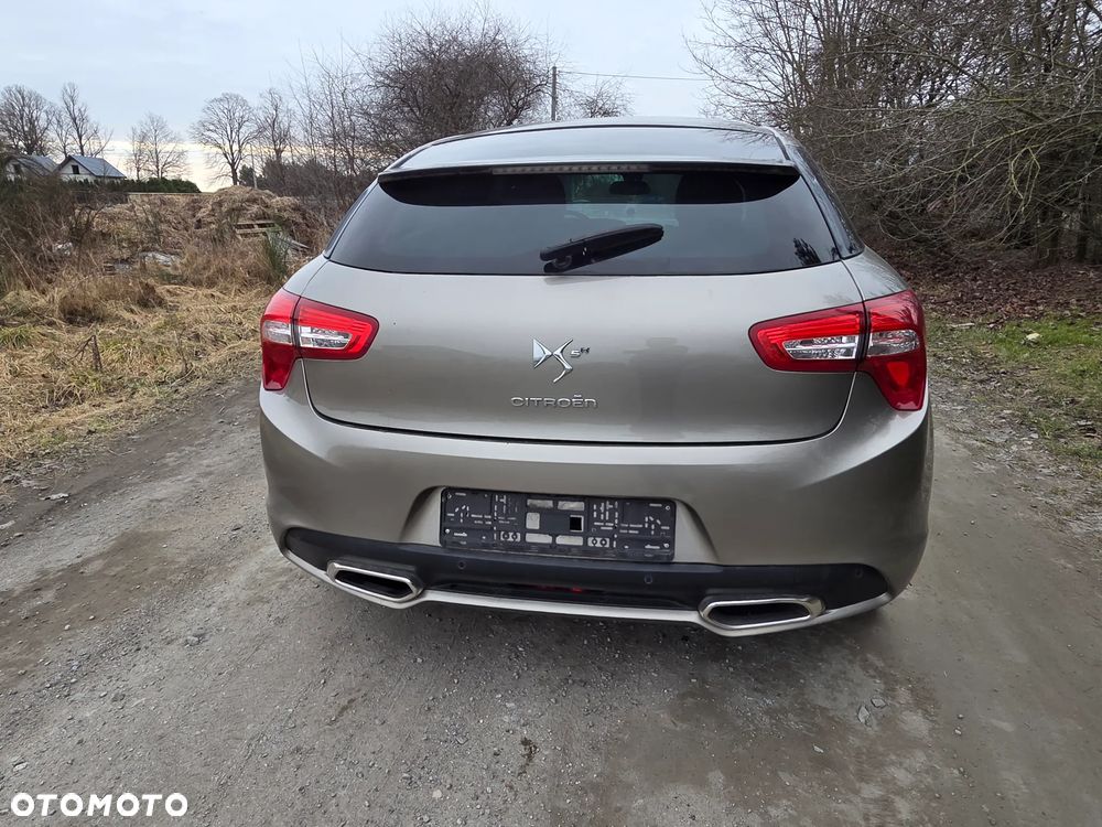 Citroën DS5 HDi 165 Chic - 3