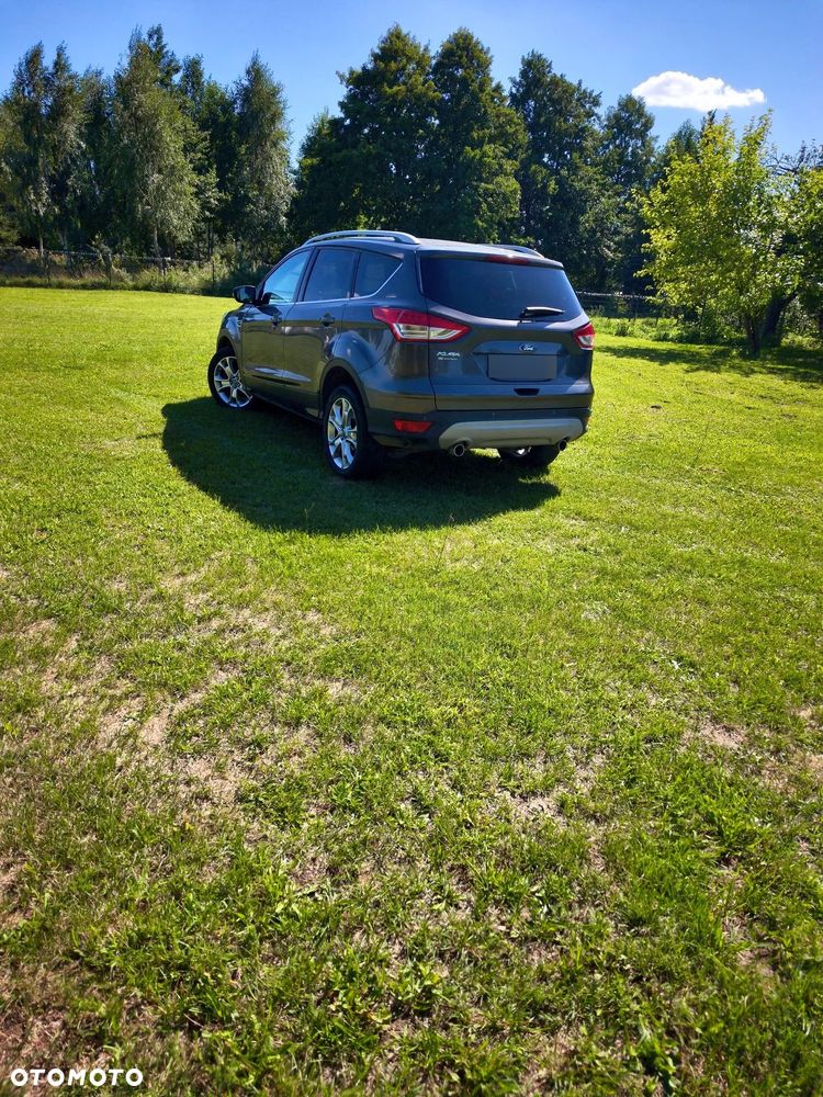 Ford Kuga 2.0 TDCi 4WD Titanium - 4