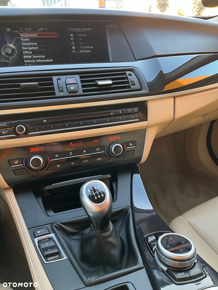 BMW Seria 5 520d - 21
