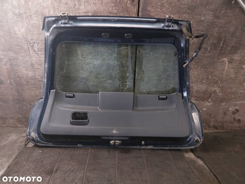 KLAPA BAGAŻNIKA ZDERZAK LAMPY GRANDE PUNTO I 475 - 25