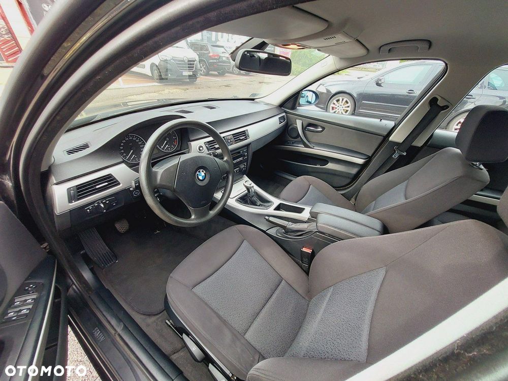 BMW Seria 3 - 19