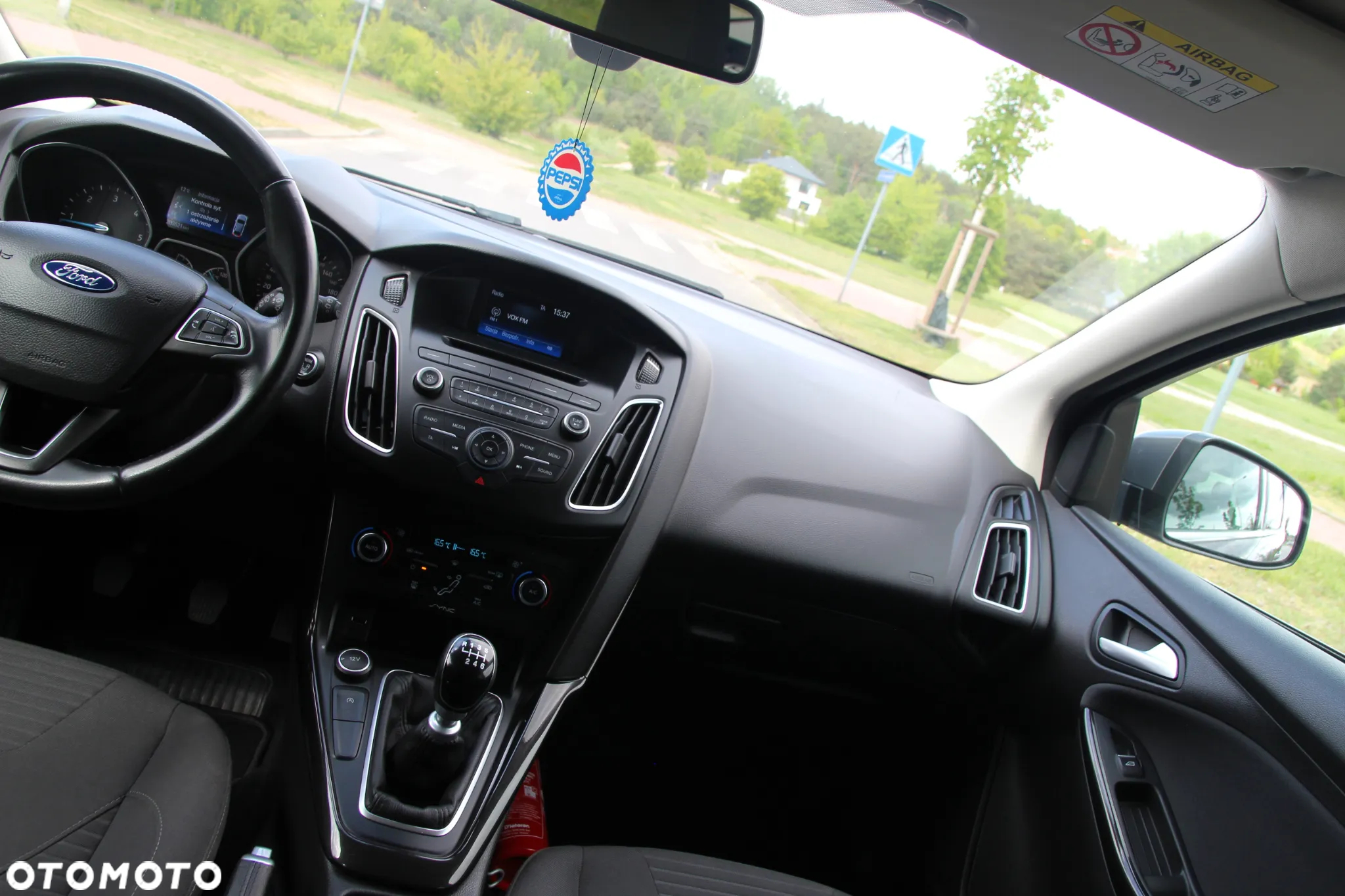 Ford Focus - 27