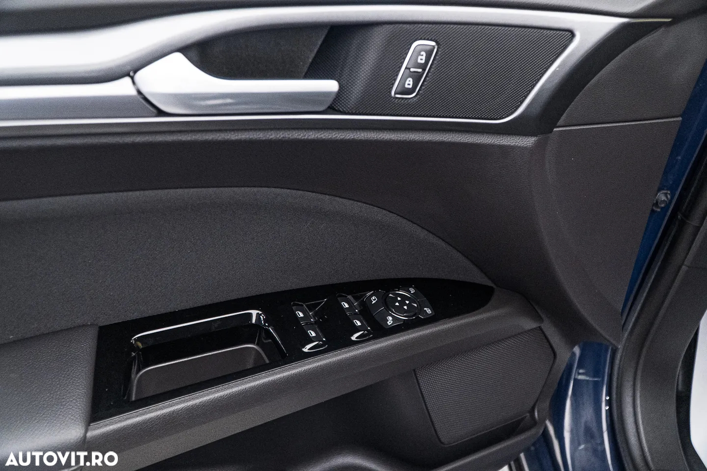 Ford Mondeo 2.0 Ti-VCT Hybrid Titanium - 35
