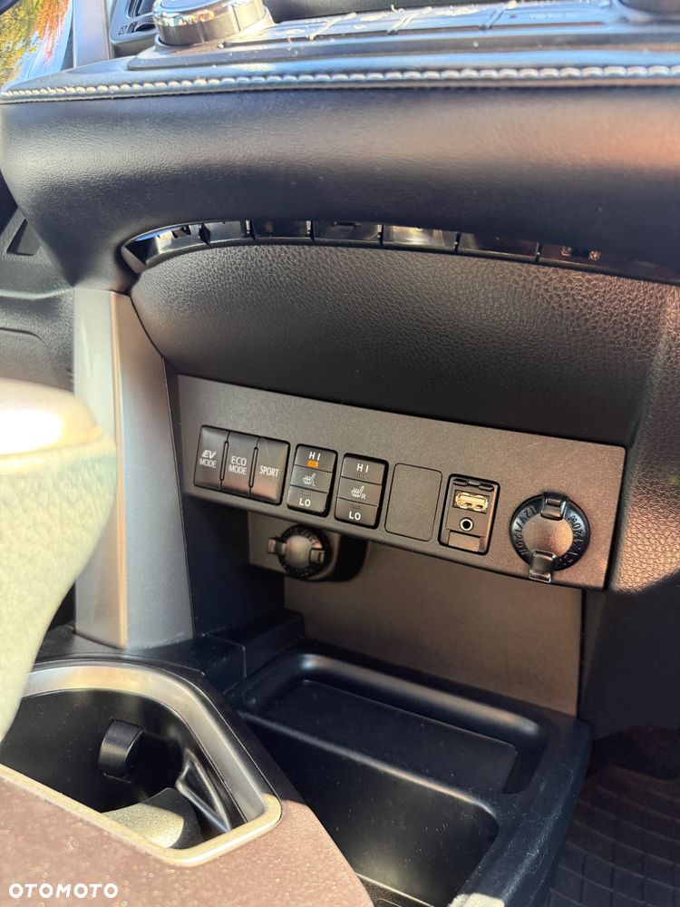 Toyota RAV4 Hybrid Premium 4x2 - 22