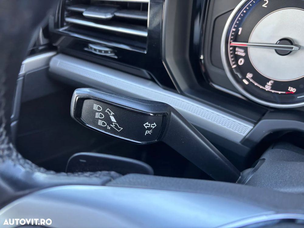 Volkswagen Touareg V6 TDI Style - 12