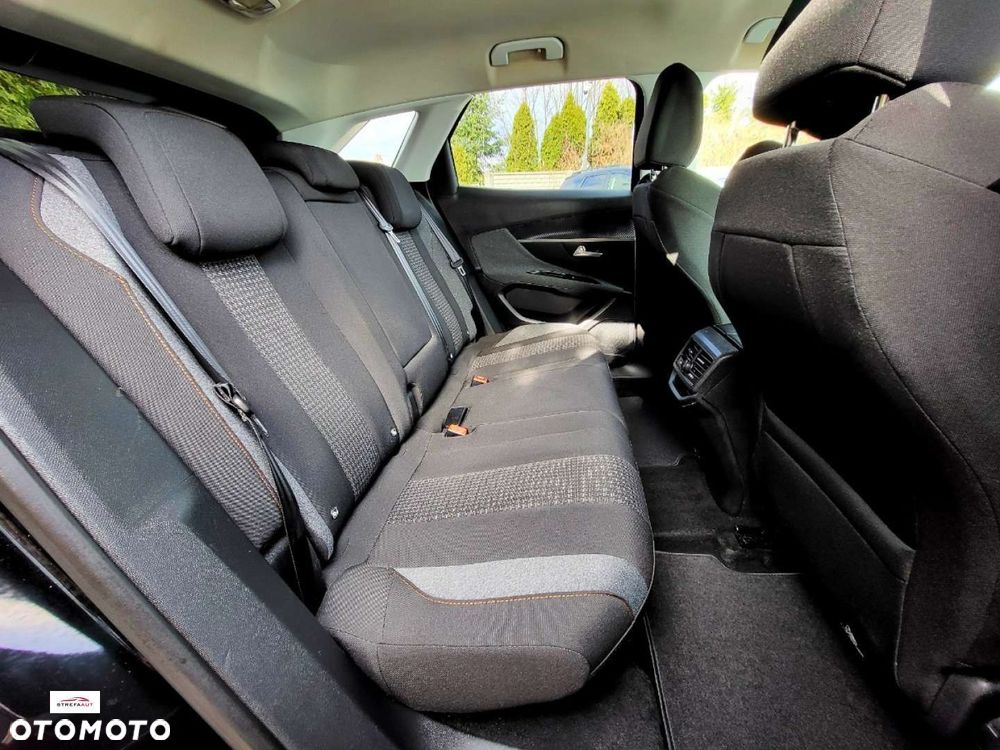 Peugeot 3008 - 8