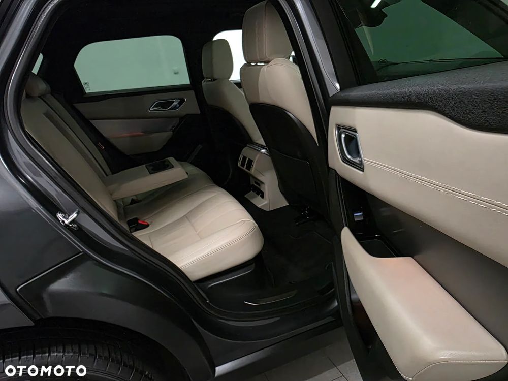Land Rover Range Rover Velar D200 S - 31