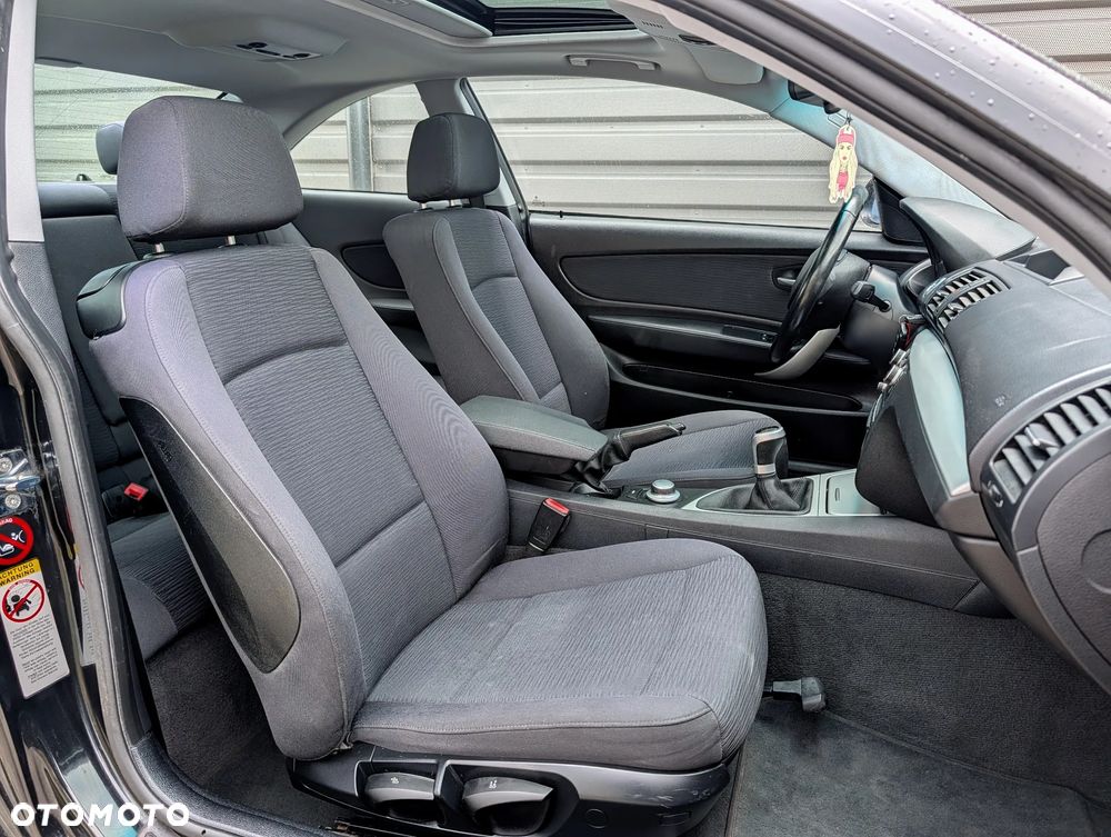 BMW Seria 1 120d Edition Exclusive - 14
