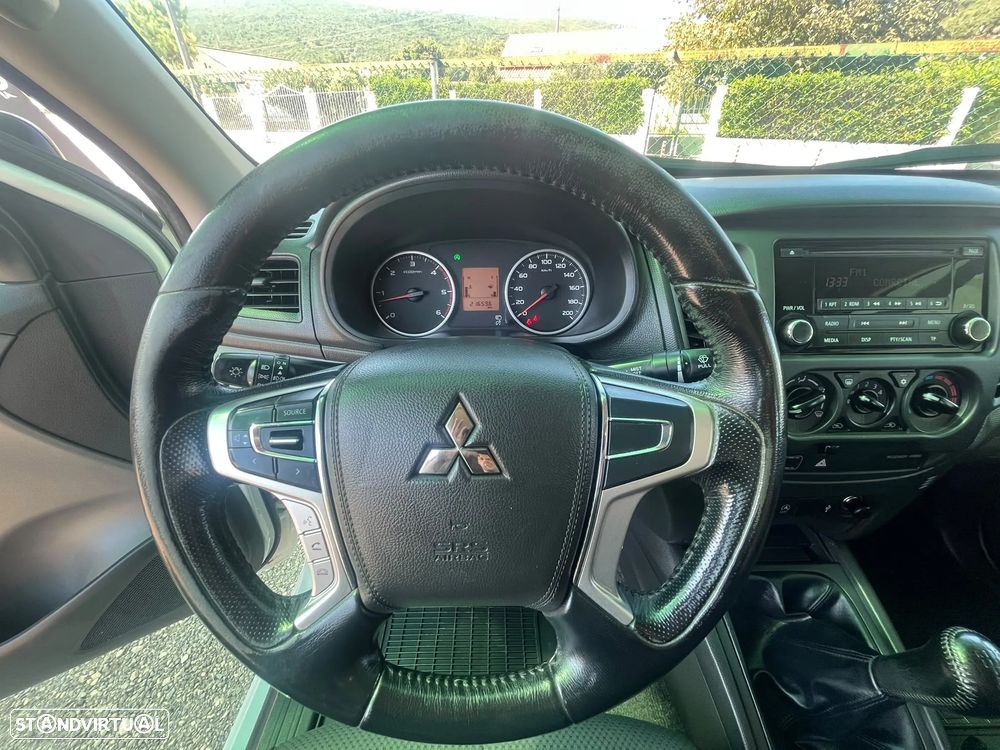 Mitsubishi L200 - 21