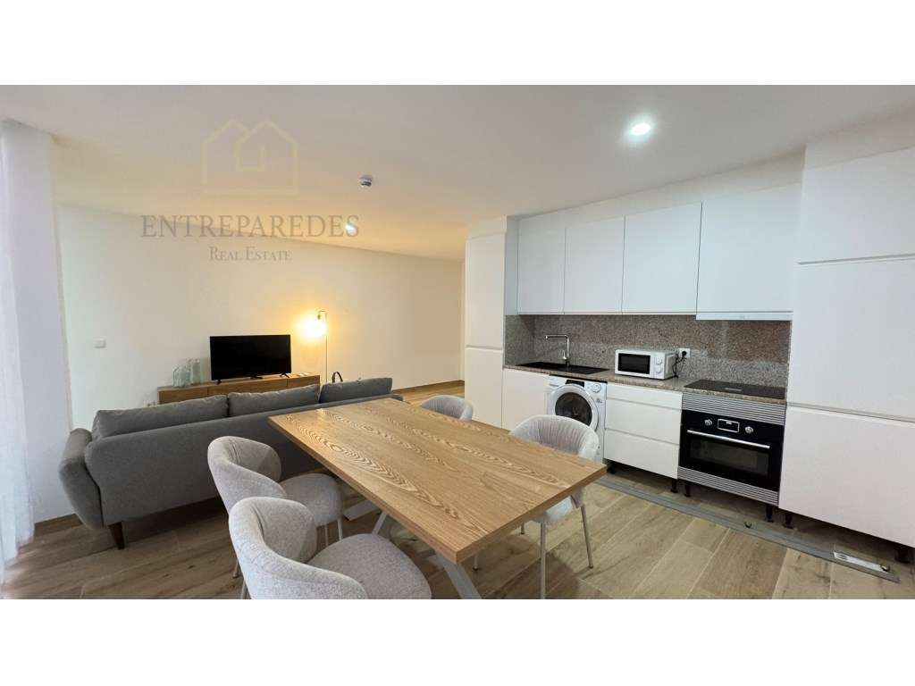 Apartamento T2 mobilado com pátio para comprar na rua Alexandre Her... - Grande imagem: 4/38