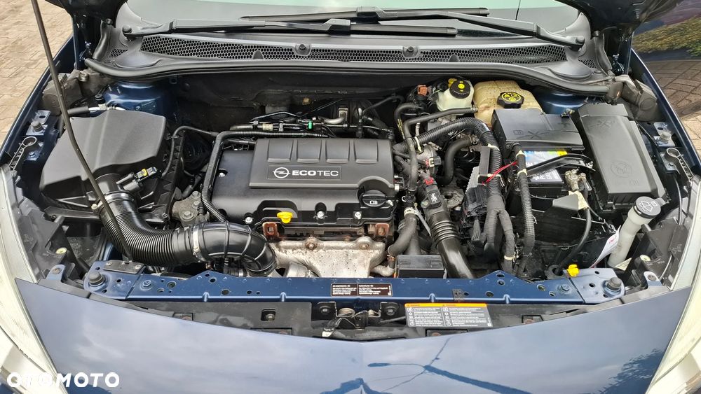 Opel Astra 1.4 Turbo - 18