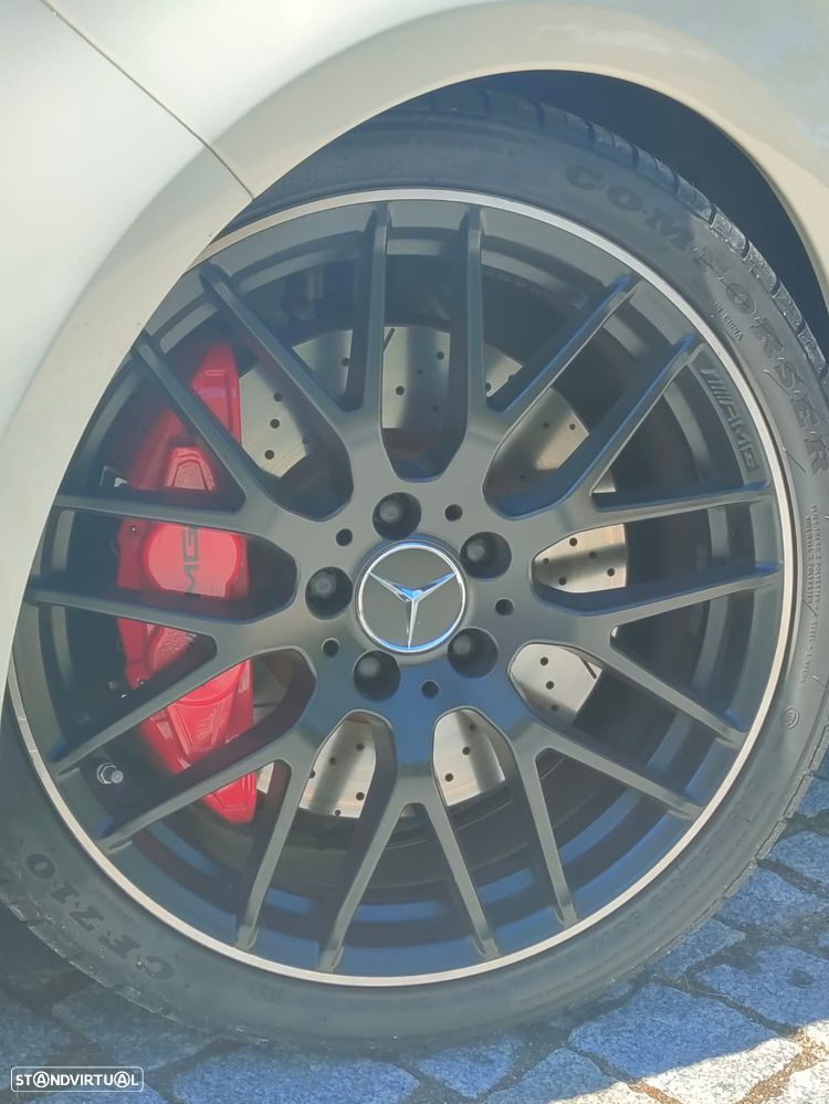 Mercedes-Benz CLA 45 AMG 4Matic Speedshift 7G-DCT Night Edition - 32