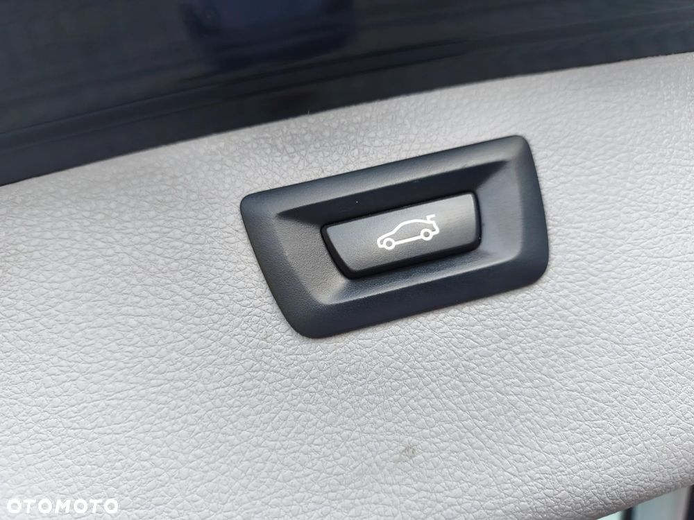 BMW Seria 3 2016