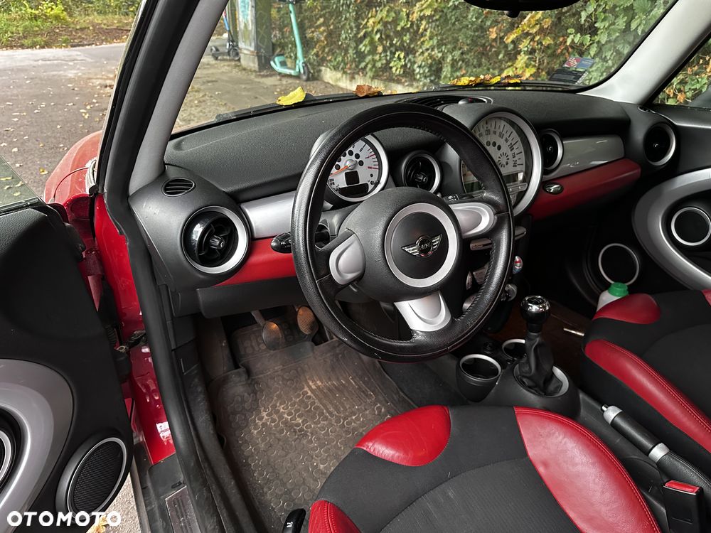 MINI Cooper Standard - 9