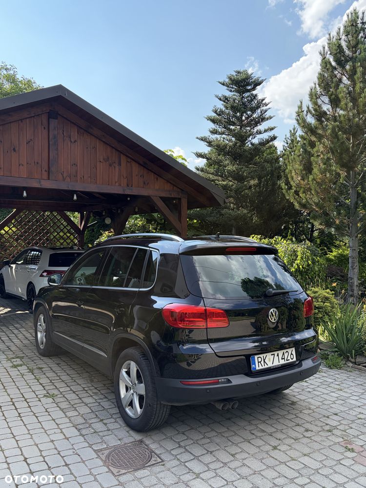Volkswagen Tiguan - 4