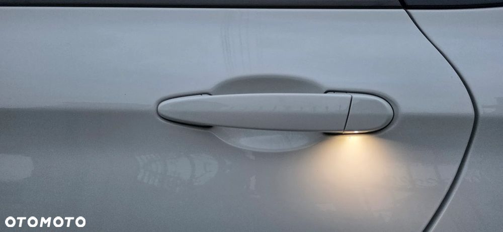 BMW 3GT 320i GPF - 22