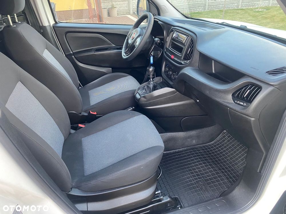 Fiat DOBLO MAXI - 14