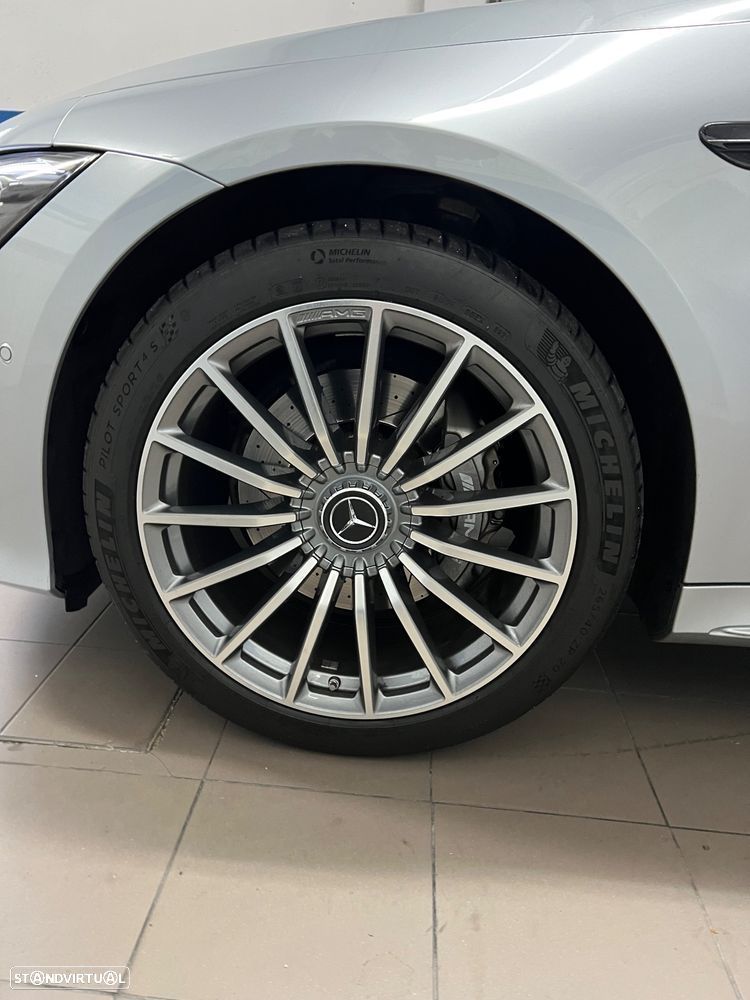 Mercedes-Benz AMG GT 43 4Matic+ Speedshift TCT 9G Sonderedition - 11