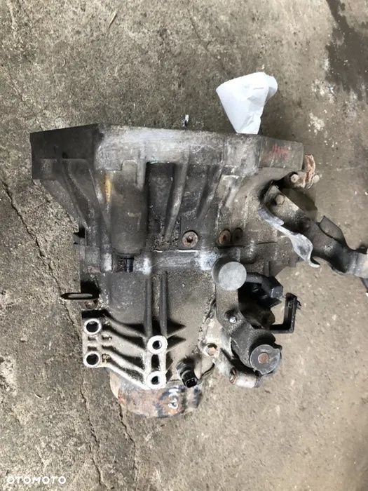 Skrzynia biegów manual suzuki swift 1.3 ddis diesel 2007r - 1