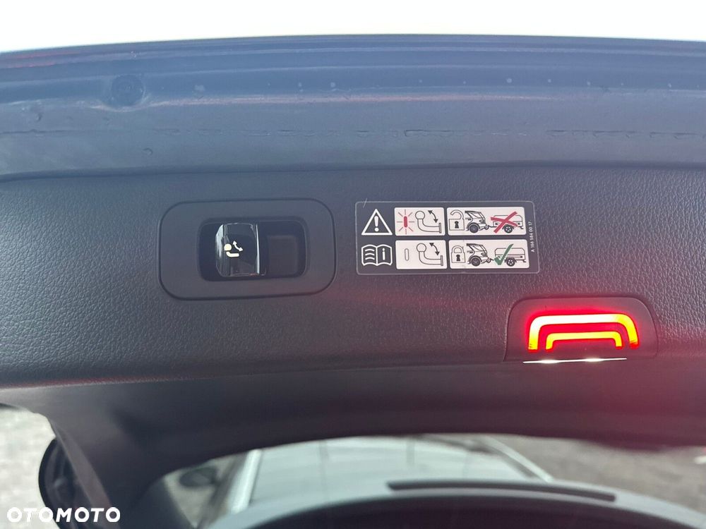 Mercedes-Benz Klasa C - 29