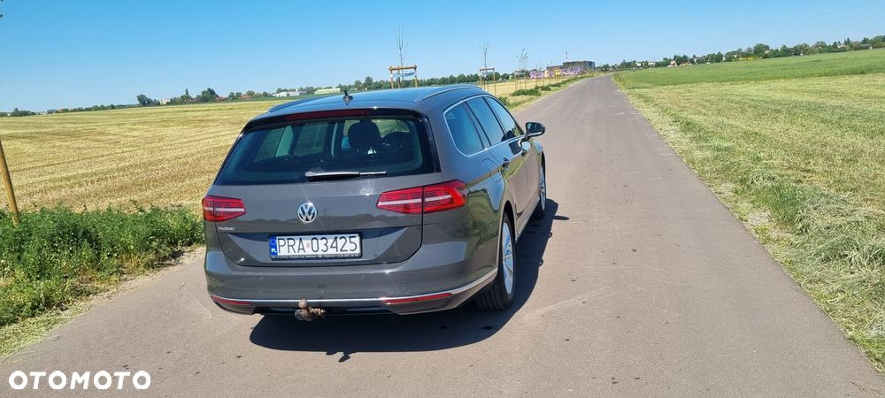 Volkswagen Passat 2.0 TDI SCR DSG Highline - 5