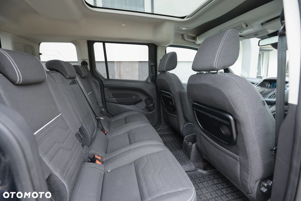 Ford Tourneo Connect - 31