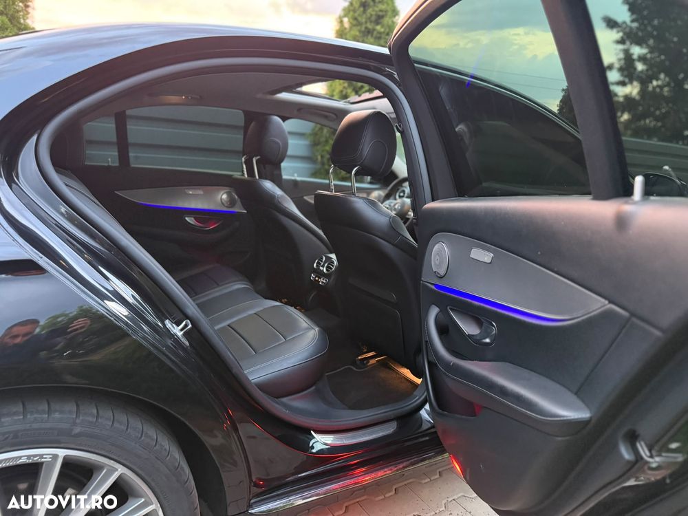 Mercedes-Benz E 220 d 4MATIC Aut. - 15