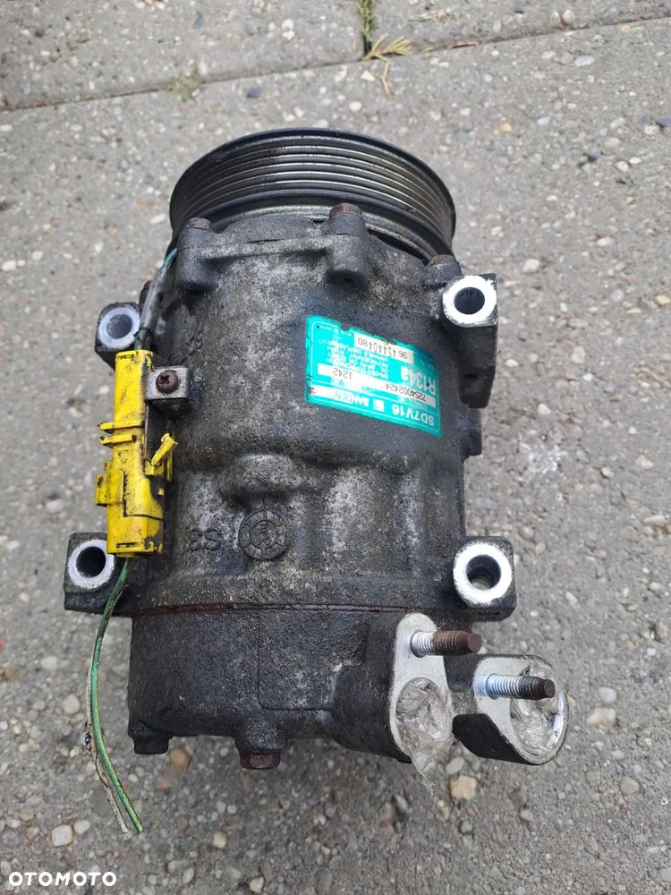 Citroen C5 2.0 16V kompresor klimatyzacji Sanden SD7V16  1242  9645440480 - 1