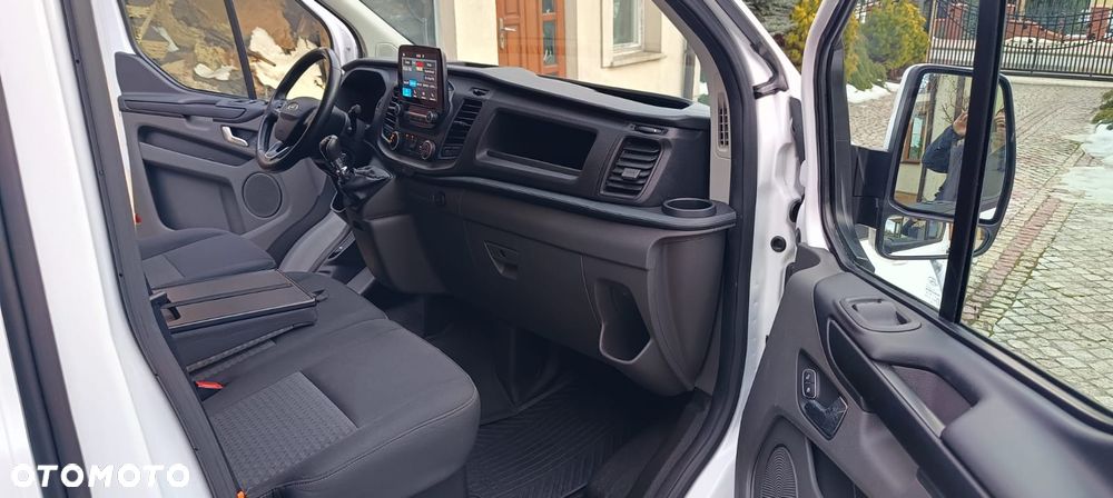 Ford Transit Custom - 13
