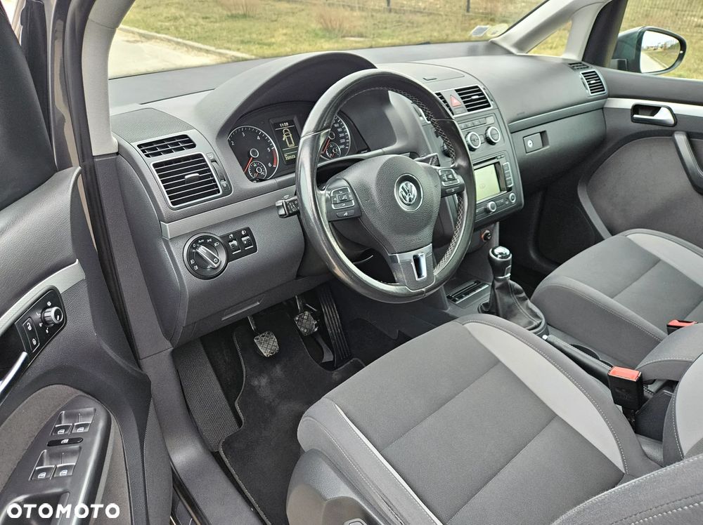Volkswagen Touran 1.6 TDI DPF BlueMotion Technology Life - 8