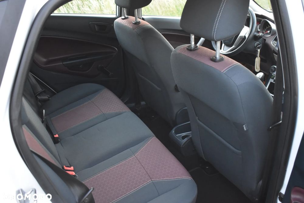 Ford Fiesta 1.25 Titanium - 25