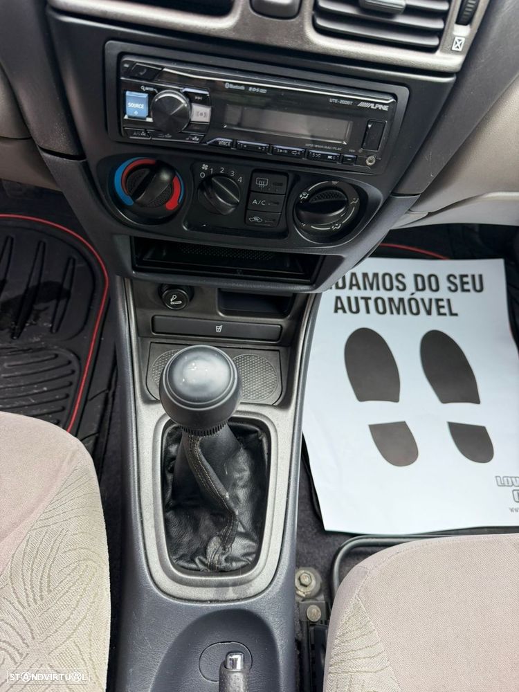 Nissan Almera 1.5 Sport - 23