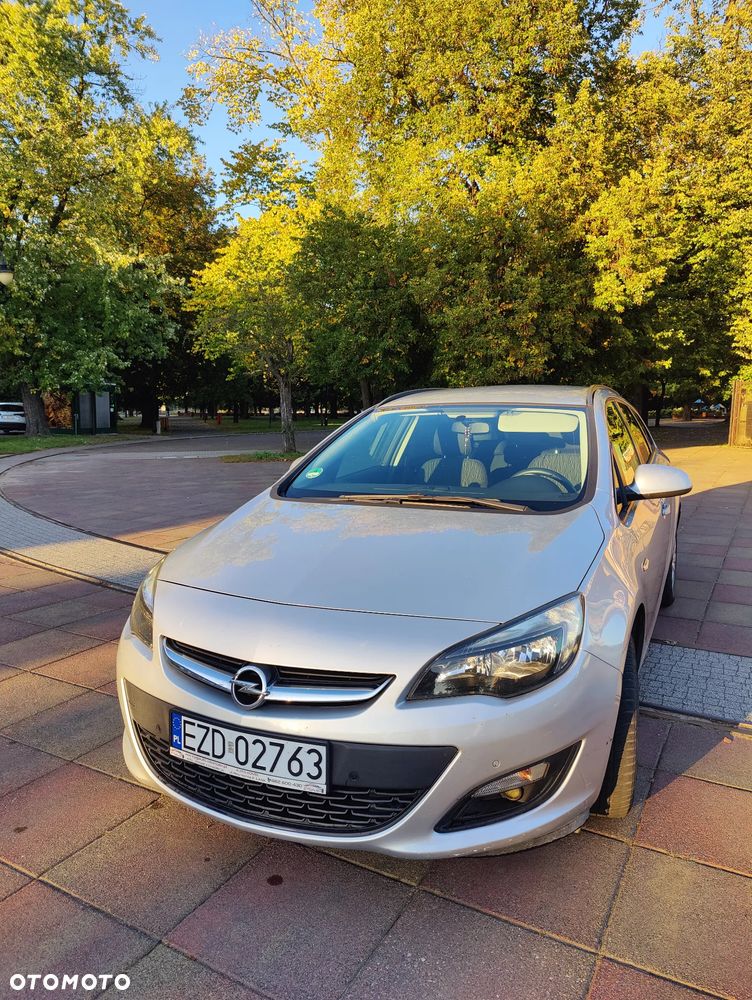 Opel Astra 1.7 CDTI Cosmo - 8